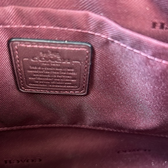 NWOT Coach crossbody bag - Picture 3 of 5